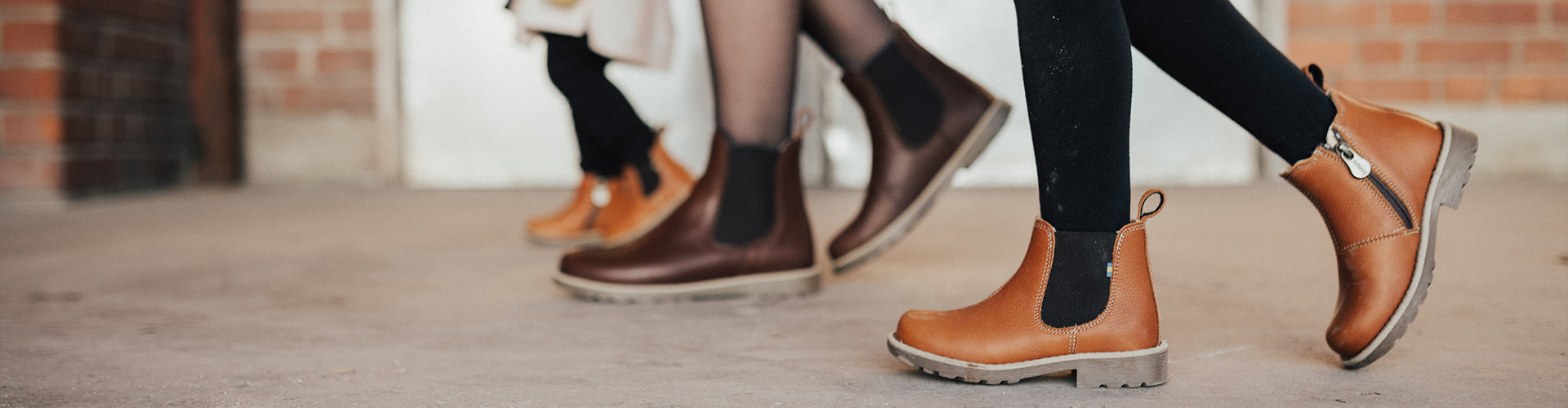 Trendy Shoes Wear -Trendy Shoes Wear cms banners boots